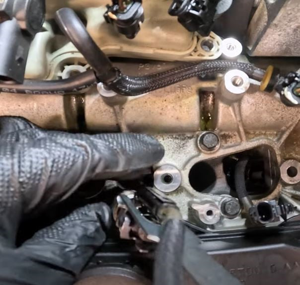 8888 - Volvo Fuel Injector Puller